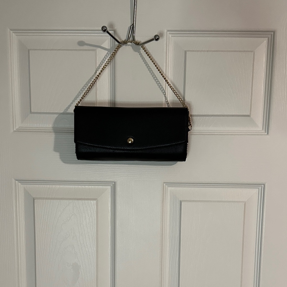 Sophisticated Black Clutch with Gold Chain